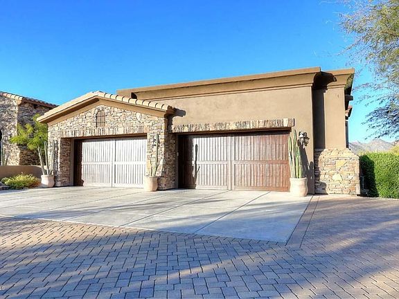 4 Car Garage