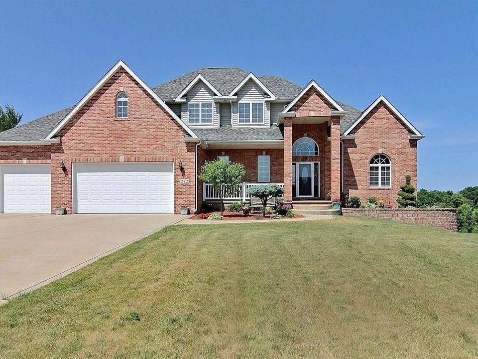 1st image of 282 White Tail Ct