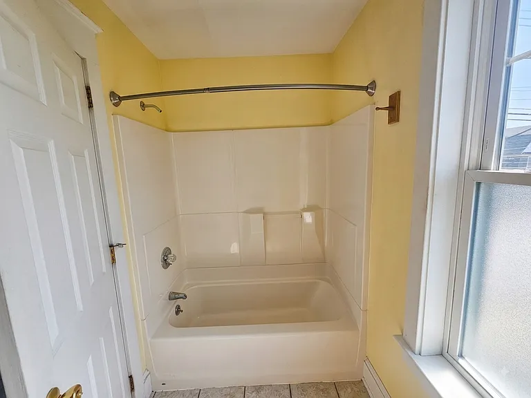 281 E Main St #5 — Photo 6