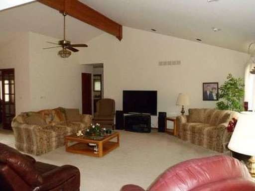 5th image of 3246 Alderdale Dr