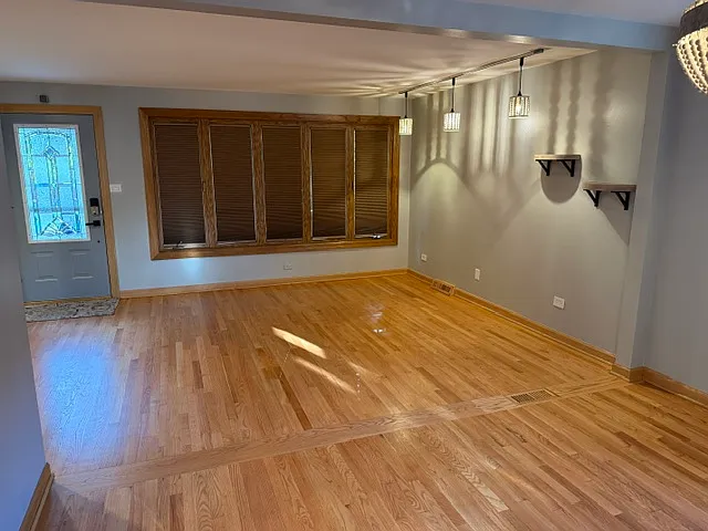 5127 S New England Ave — Photo 10