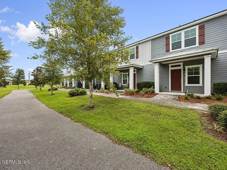 86440 Mainline Rd — Photo 1