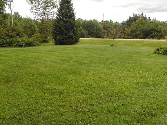 2nd image of 1722 County Road O