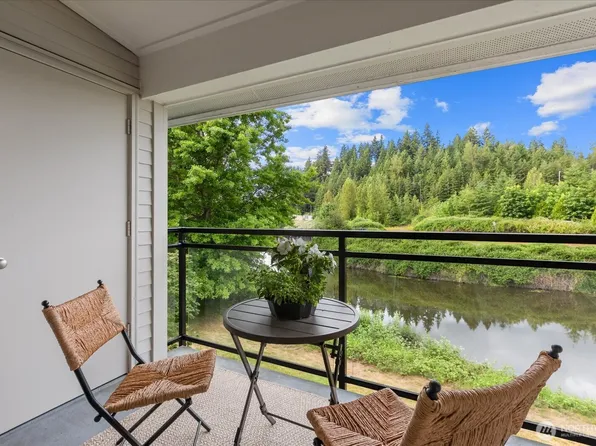 10822 E Riverside Drive #A303, Bothell, WA 98011
