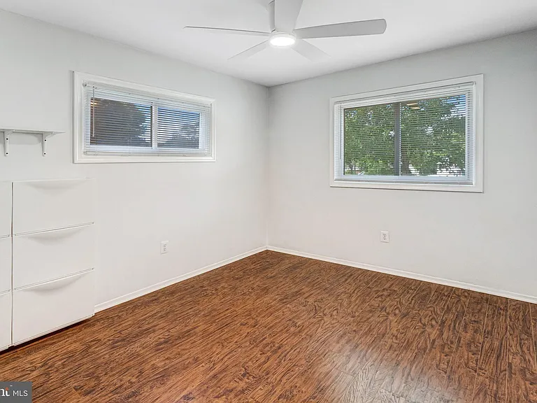 13208 Aldrin St — Photo 20