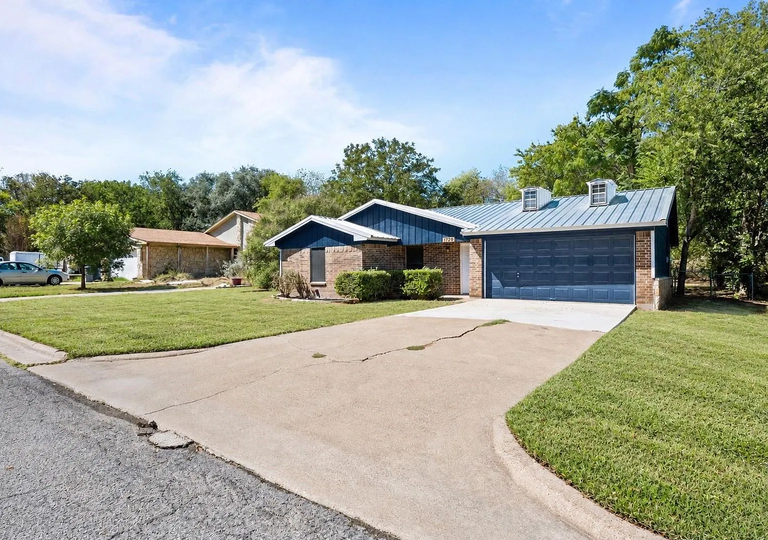 Updated Home in Downtown Granbury — Photo 1