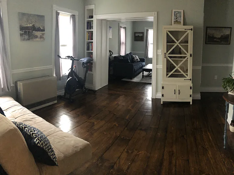 377 Pearl St #2 — Photo 4