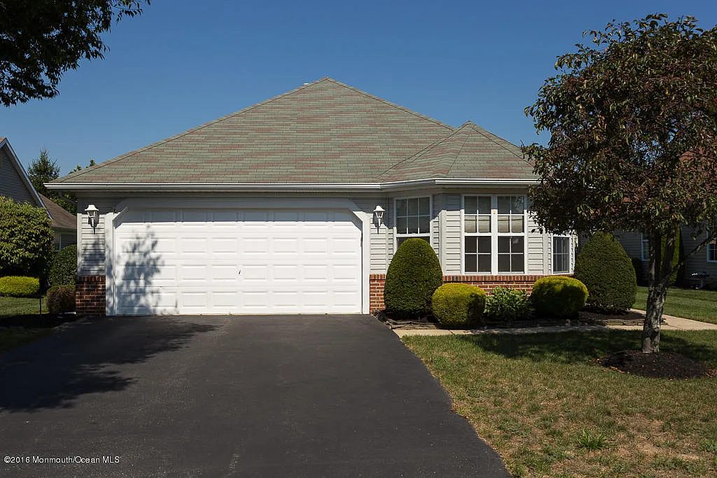 3304 Springer Ln photo 1
