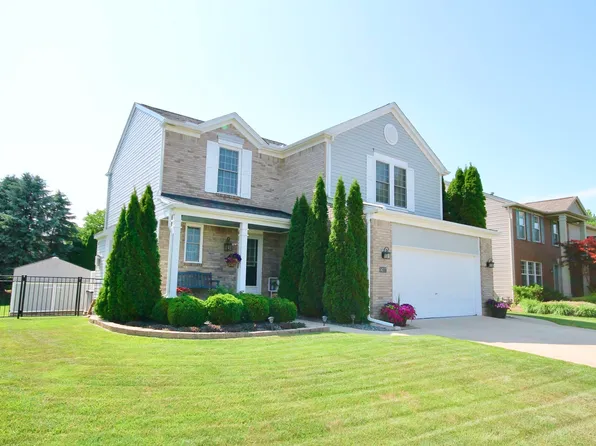 56757 Cardinal Dr, Macomb, MI 48042