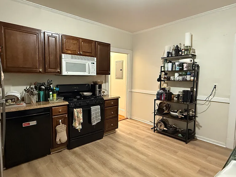 5 Manton Ter #2 — Photo 14