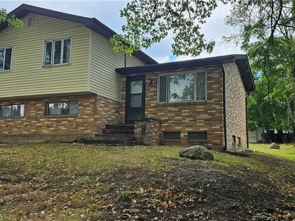 1302 East Ave, Akron, OH 44307