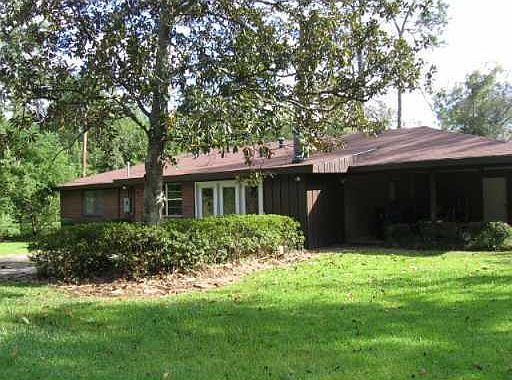2nd image of 513 N Bankston Dr