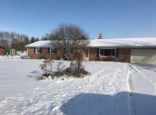 5843 Lake Ave, Greenville, OH 45331