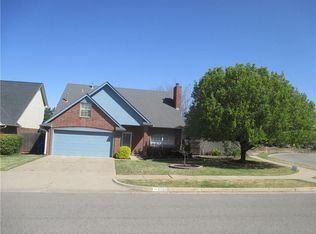 3201 Regal Run Dr, Norman, OK 73072