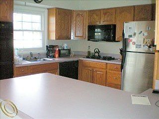 2nd image of 2835 Quincy Dr