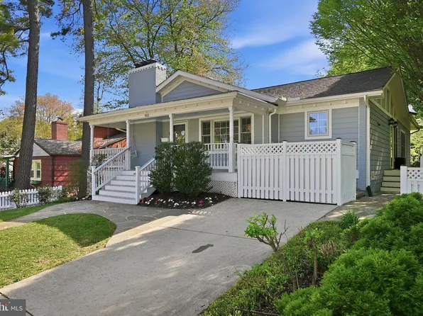 903 Parker Ave, Falls Church, VA 22046