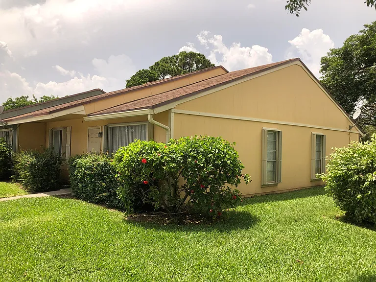 4651 Orleans Ct #D — Photo 1