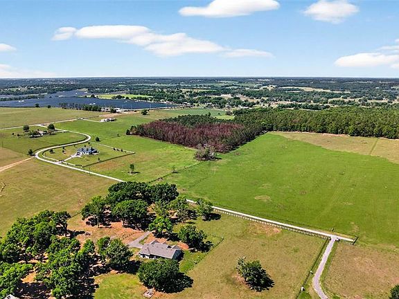 3rd image of 0 Hilltop Horizons Pl Lot 10