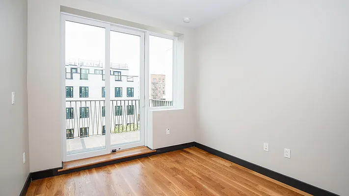 Rented by Nooklyn NYC LLC | media 26