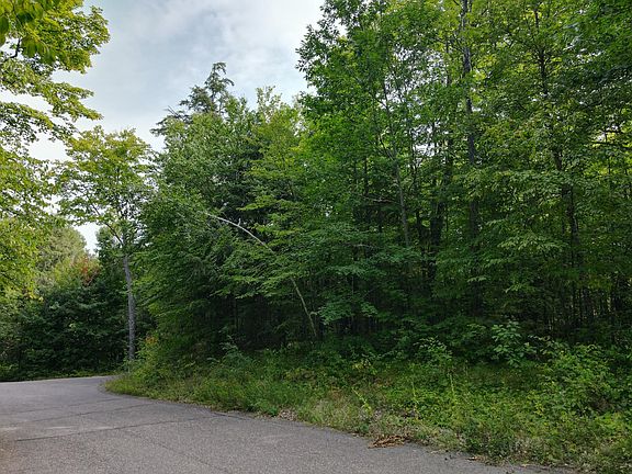 4th image of Off Eagle Point Way