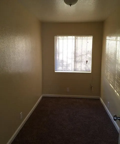 7942 Ney Ave — Photo 10