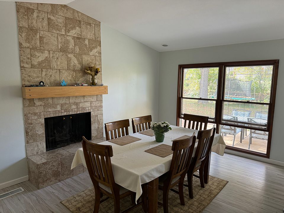 2nd image of 344 Norwood Cir