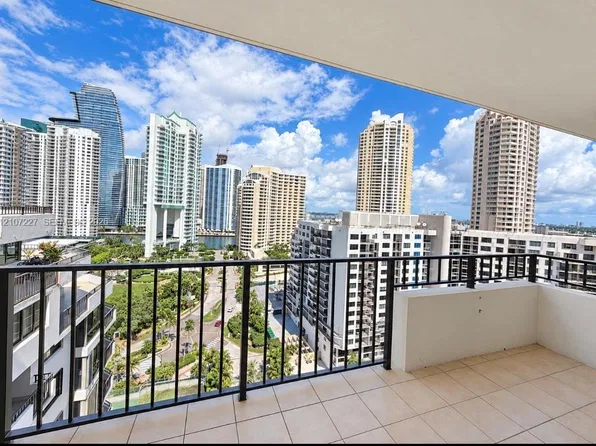520 Brickell Key Dr APT A2012, Miami, FL 33131