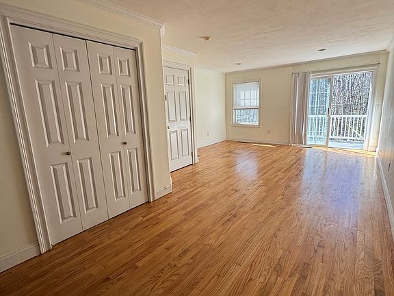 2nd image of 527 West Thames Street #30