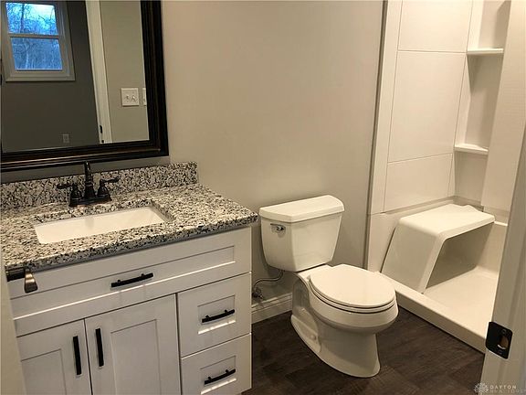 5th image of 8417 Hoover Ct