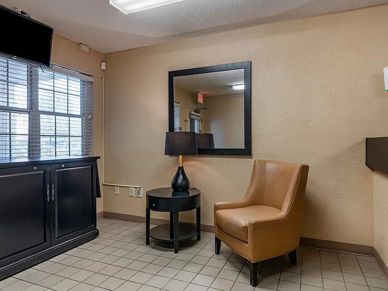 Lobby and Guest Check-in