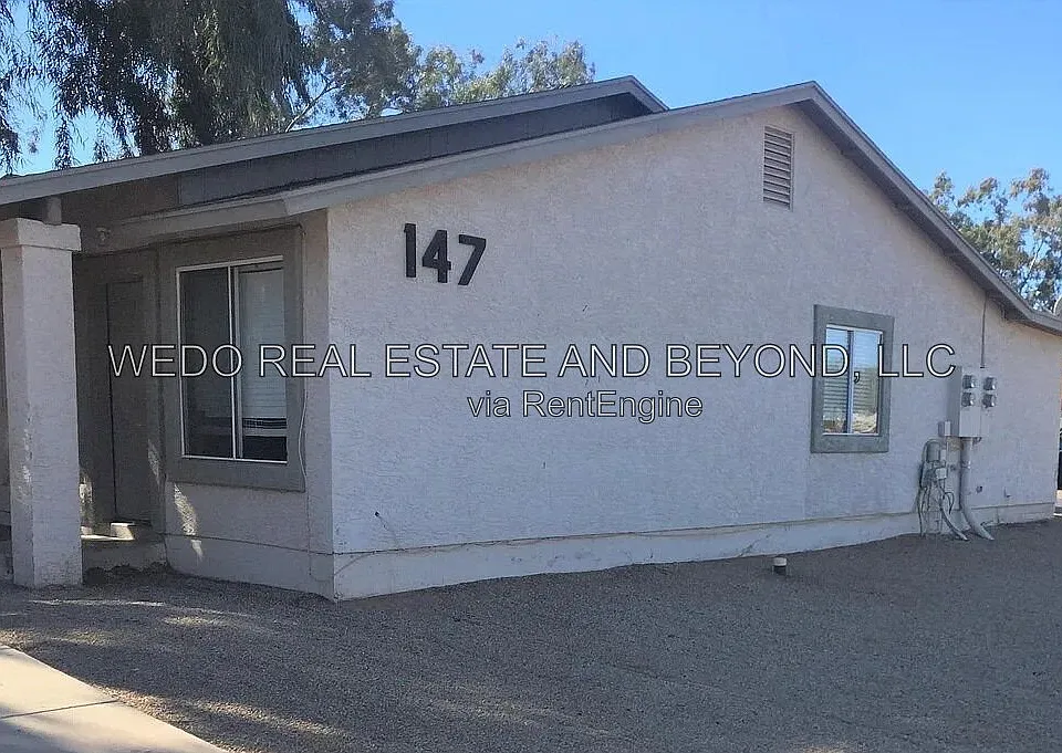 147 W Inglewood St #2