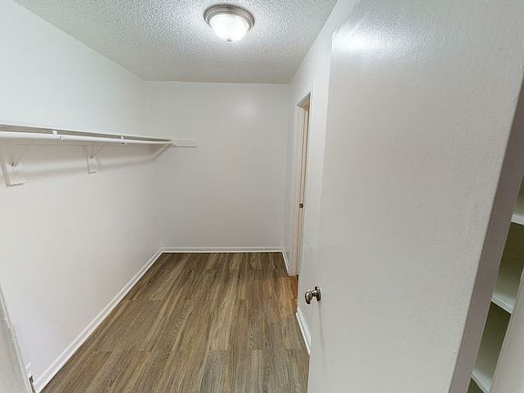 4th image of 3740-3744 Warwick Blvd #3744-02