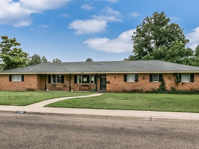 1124 Hillcrest Dr, Canyon, TX, 79015