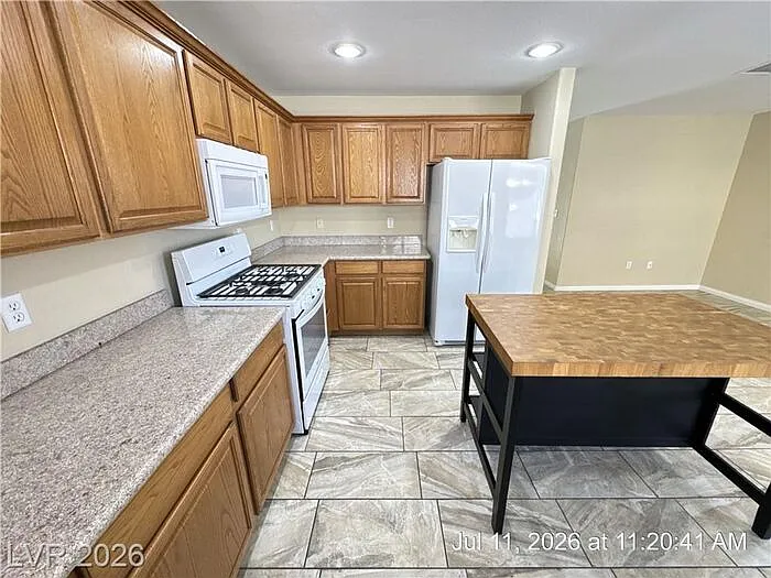 316 Fountain Crossing Ln — Photo 10