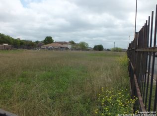 5650 Cliffbrier Dr, San Antonio, TX 78250