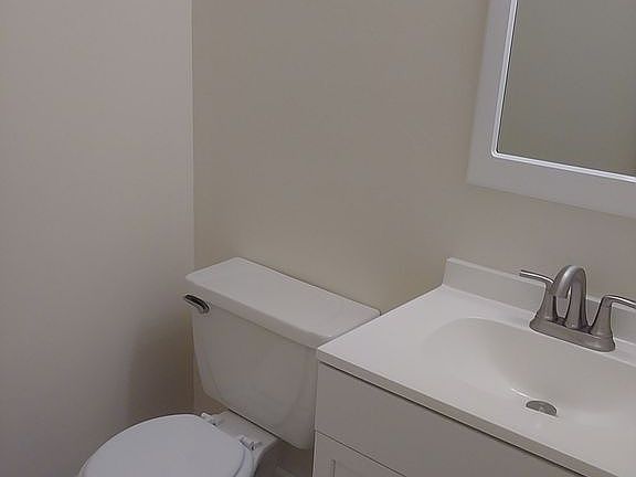 4th image of 4125 NW 88th Ave APT 204