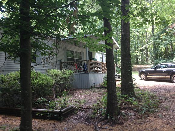 3rd image of 1022 Highway 6 E