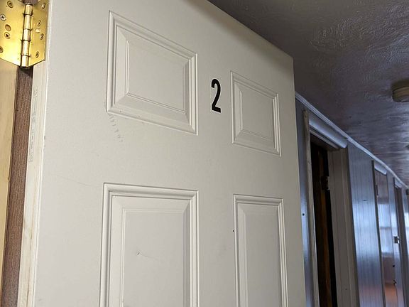 5th image of 102-108 N Main St #10895350