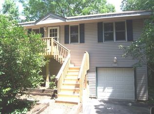 8312 Wium Rd, Cary, IL 60013