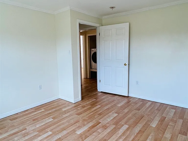1310 Main Rd — Photo 16
