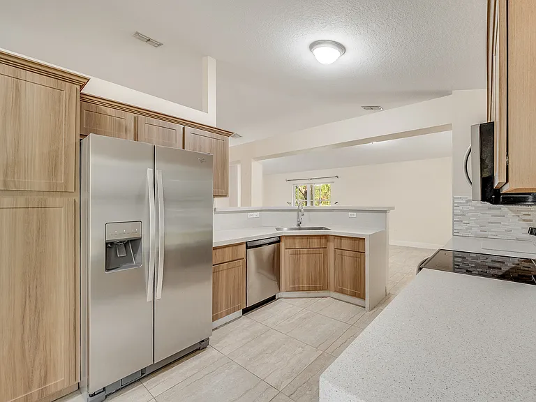 537 Mason Dr — Photo 20