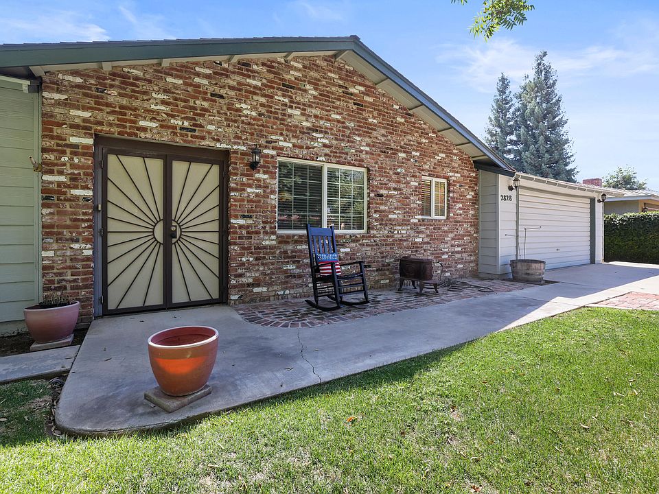 1st image of 2828 S Willis Ct