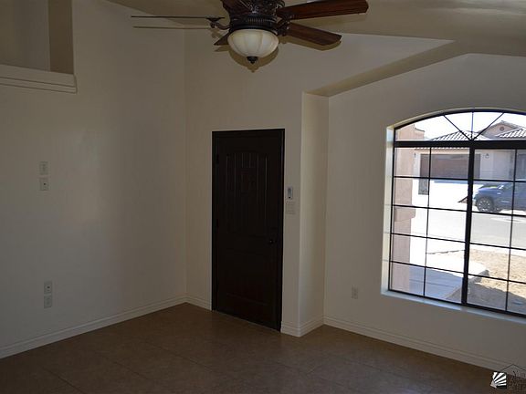 4th image of 2325 N Garcia Blvd