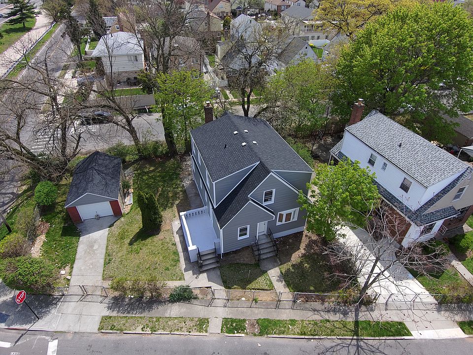 1st image of 22750 111th Ave