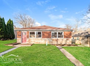 5613 Samver Rd, Cincinnati, OH 45239