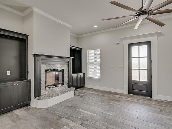 5th image of 6025 Dewberry Ln