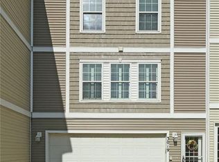 3019 SW Sharmin Ln, Ankeny, IA 50023