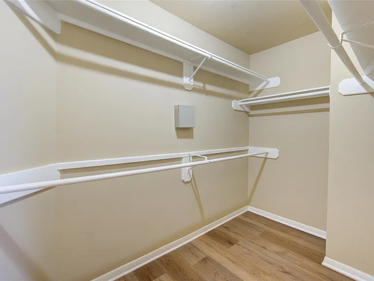 138 W New Meadows Dr — Photo 42
