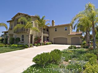 445 Amparo Dr, Escondido, CA 92025