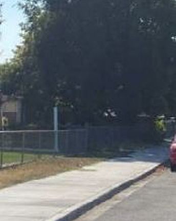 Exterior Neighborhood (street photo)